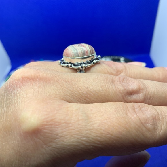Banded Rhodochrosite Ring! .925 Sterling Silver Plated, Size 7.5 - Picture 8 of 10